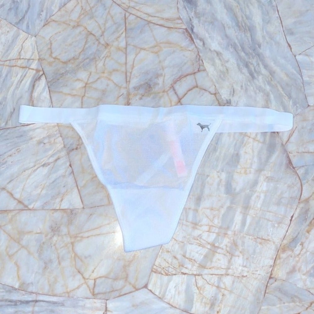 VS‎ PINK NO-SHOW V-STRING PANTY Large